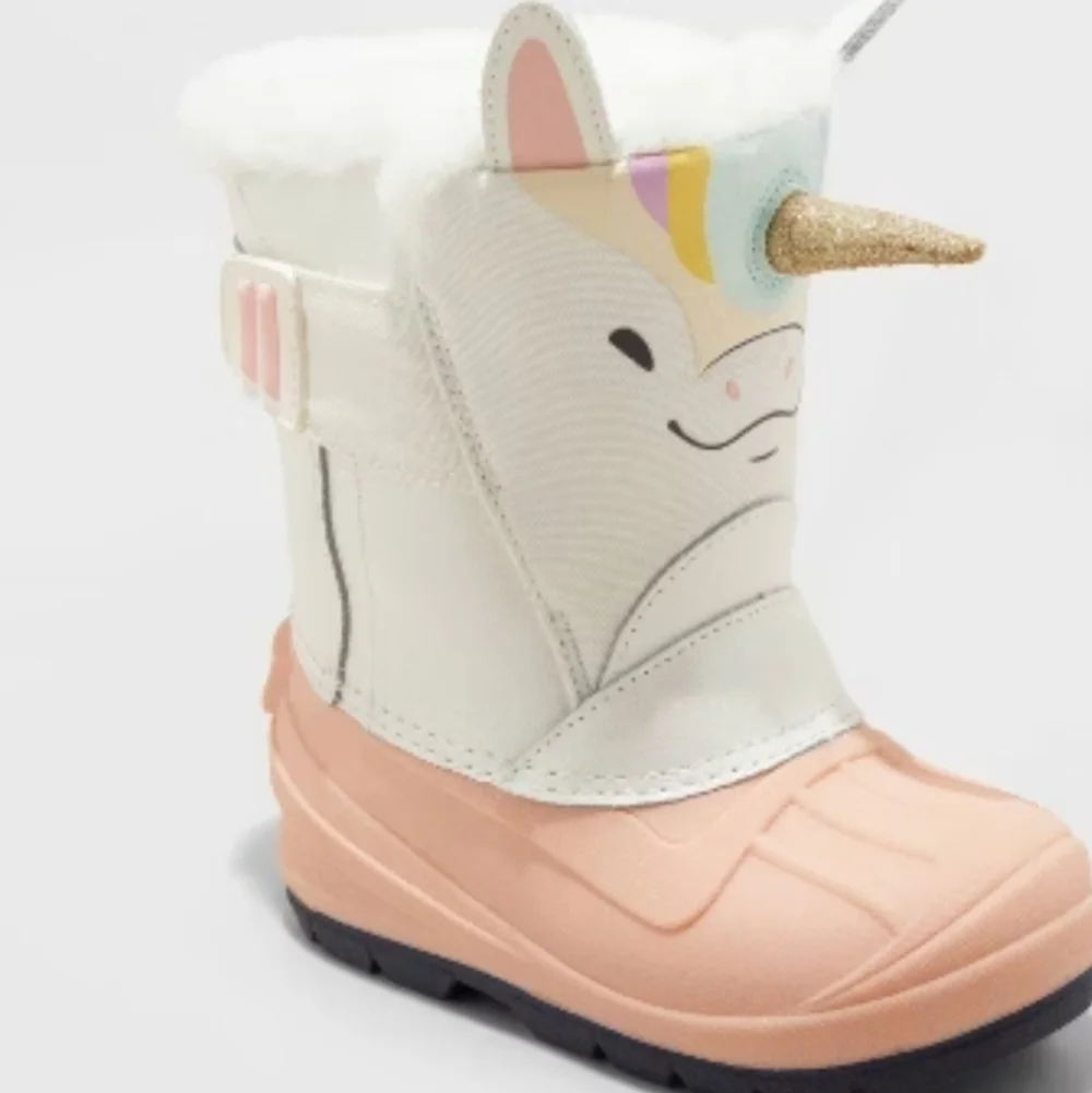 Cat & Jack Frankie Winter Boots - Cream